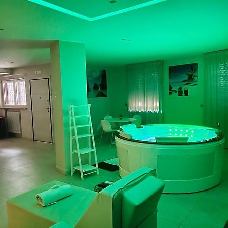 Suite169 In Villa Bari Buitenkant foto