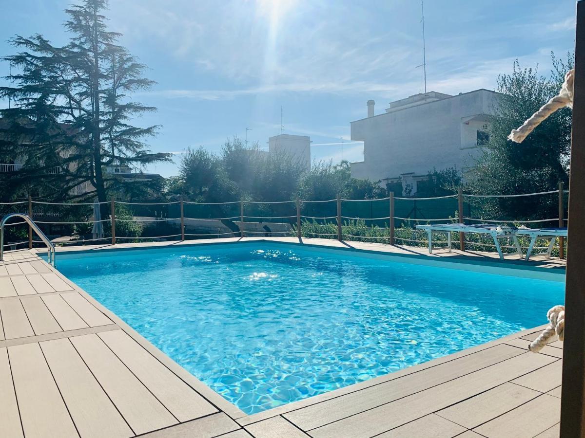 Suite169 In Villa Bari Buitenkant foto